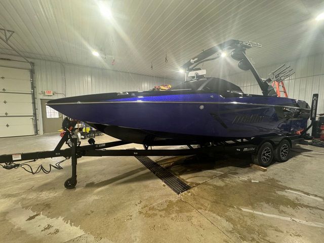boat-repair-and-cleaning-charter-marine