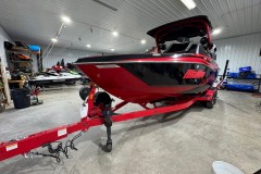 boat-cleaning-detailing-maintenance-minnesota-charter-marine-1